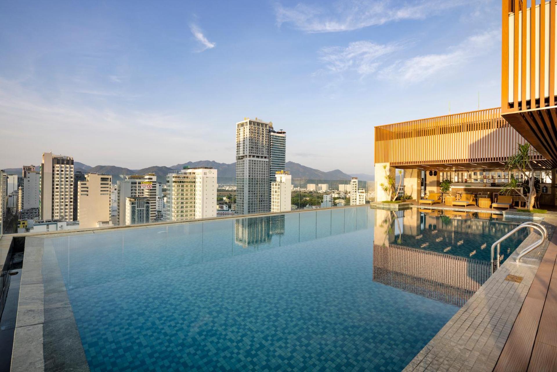Gonsala Hotel Nha Trang Zewnętrze zdjęcie