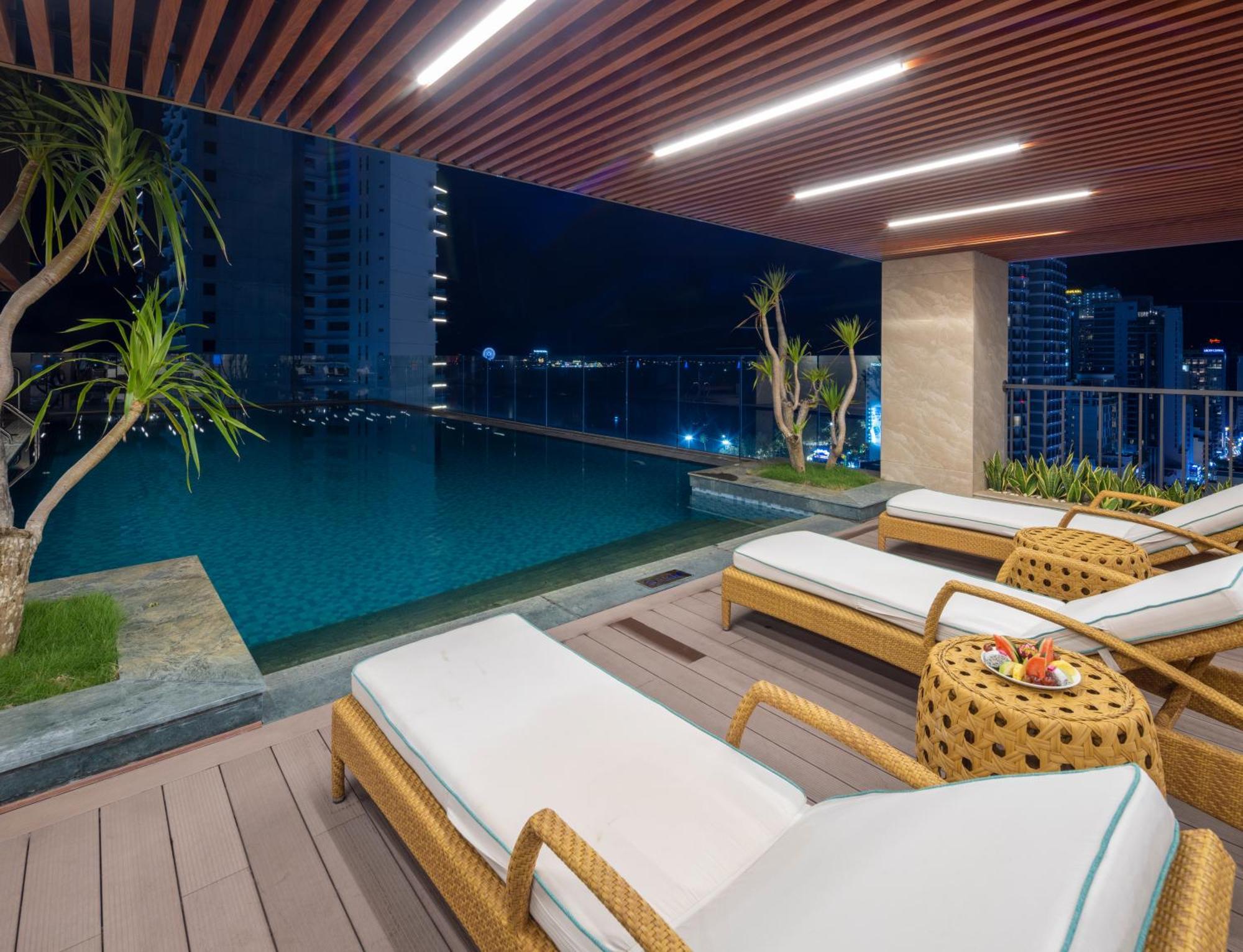 Gonsala Hotel Nha Trang Zewnętrze zdjęcie