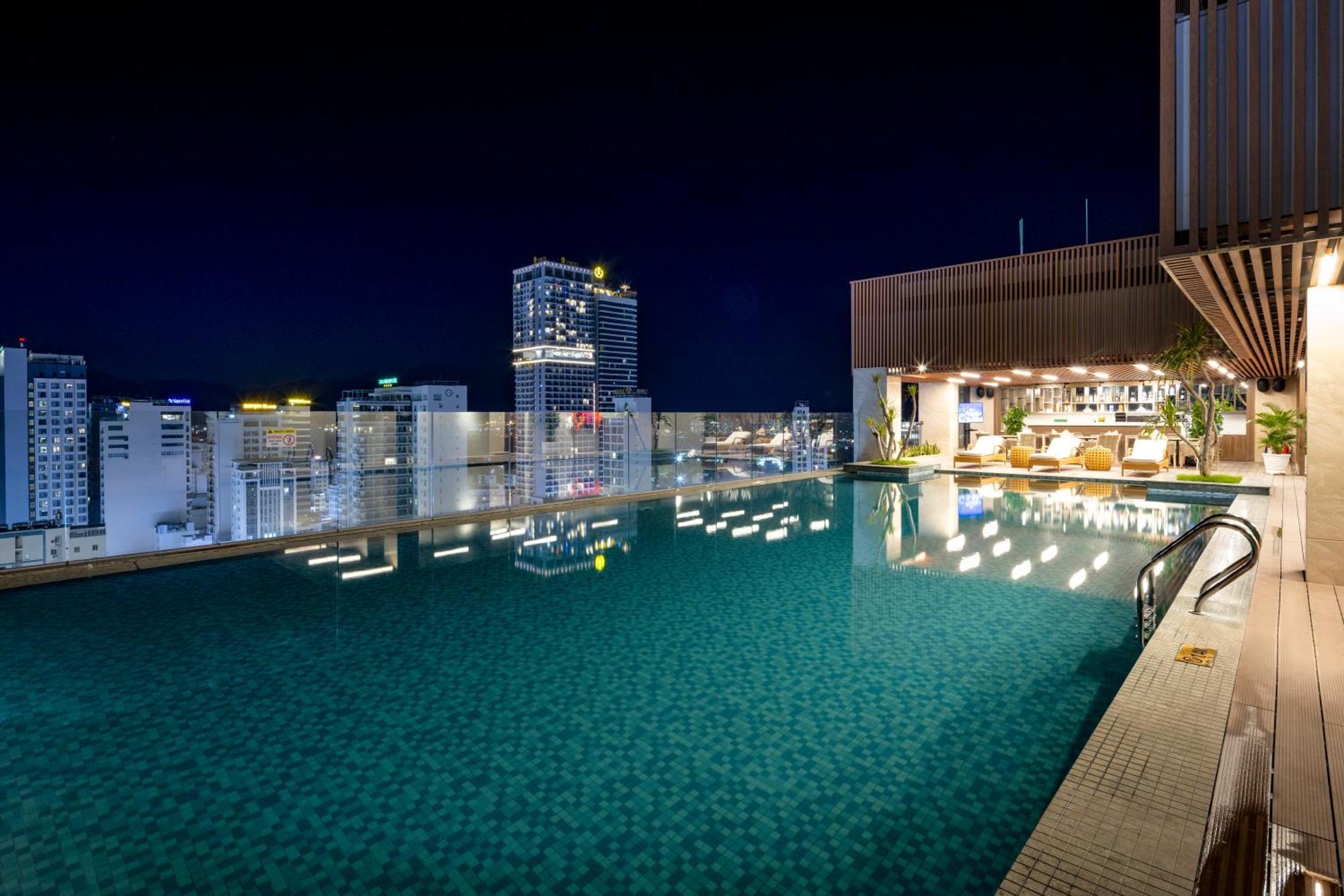 Gonsala Hotel Nha Trang Zewnętrze zdjęcie