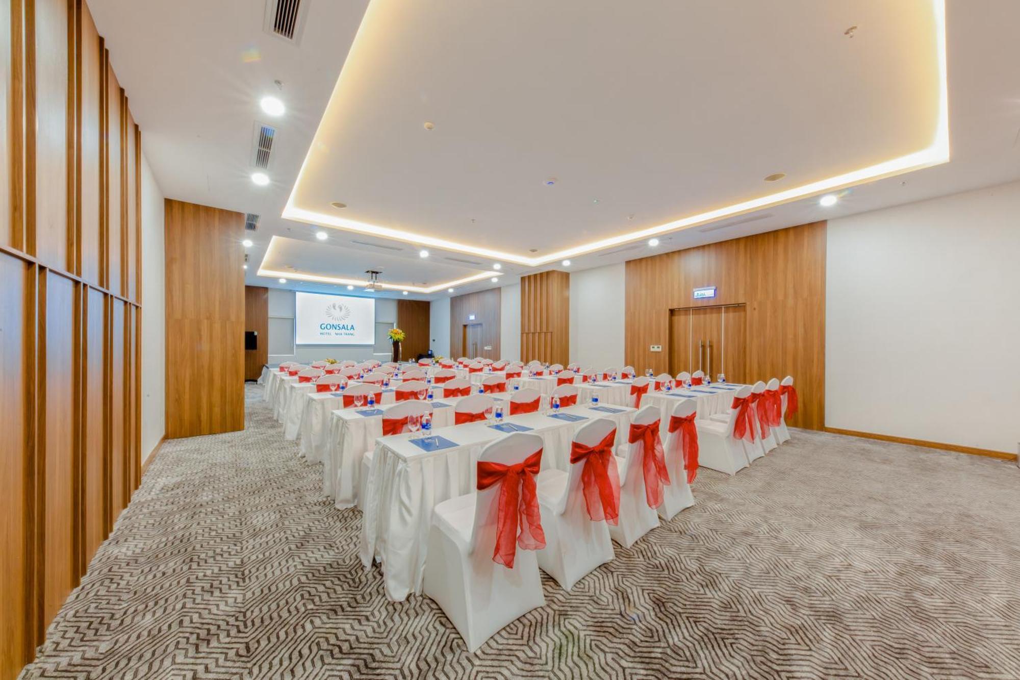 Gonsala Hotel Nha Trang Zewnętrze zdjęcie
